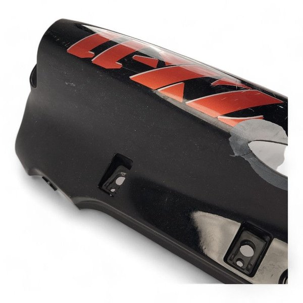 Carenagem Rabeta Esquerdo Kawasaki ZX 11 1996 com avaria